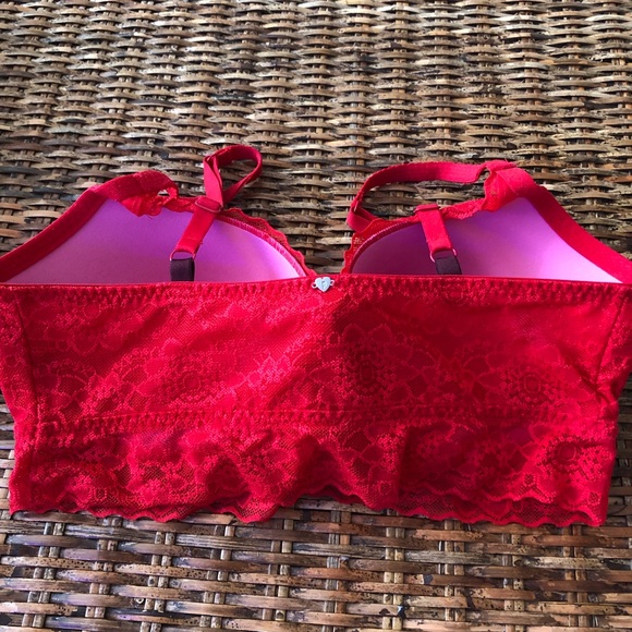 Victoria’s Secret bralette - Picture 2 of 5